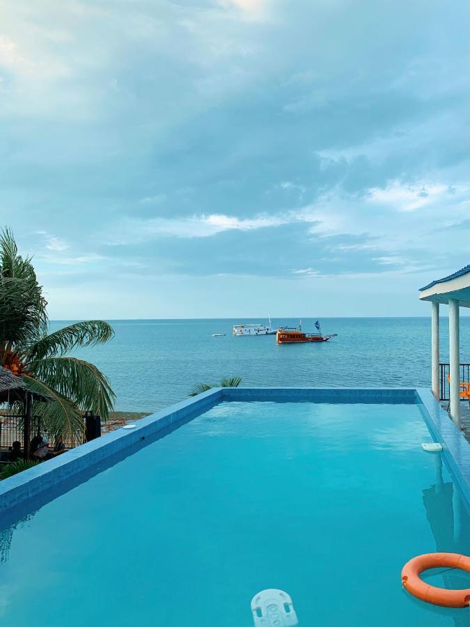 Fx72 Beach Resort Maumere Dış mekan fotoğraf